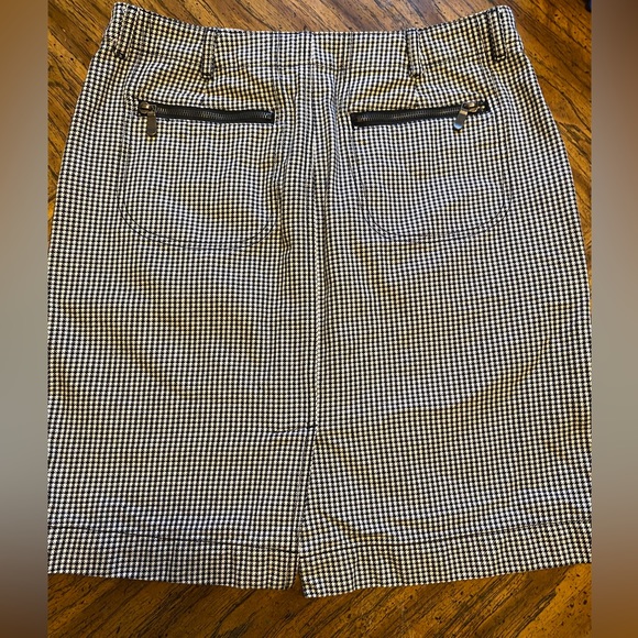 Liz Claiborne multi  pocket skirt size 10 - Picture 2 of 6